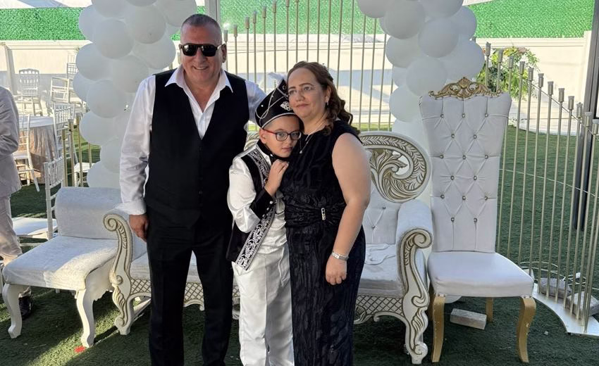 Isparta’da gazeteci Tarkan Çetin ile eşi Esin Gündoğdu Çetin’in oğulları