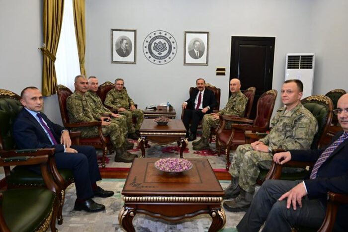 Kara Kuvvetleri Komutanı Orgeneral Tokel ve EDOK Komutanı Korgeneral Yaralı Isparta’da