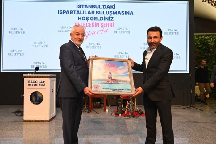 Isparta’nın Gül Kokusu İstanbul’a Taşındı