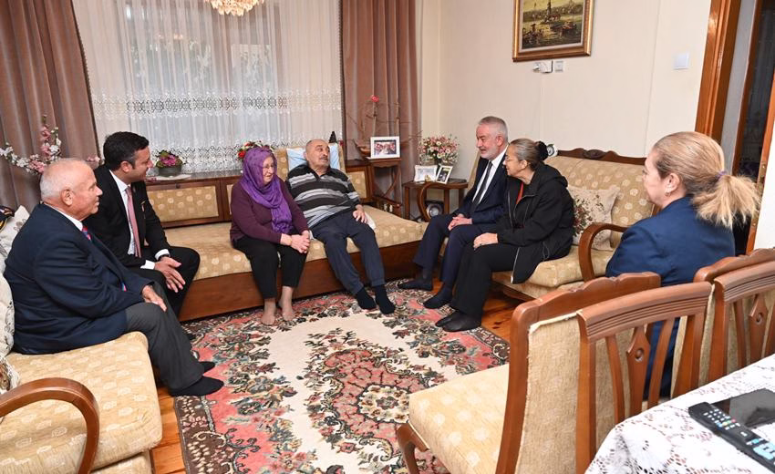 Isparta Belediye Başkanı Şükrü Başdeğirmen ve eşi Şadiye Başdeğirmen, Muharip