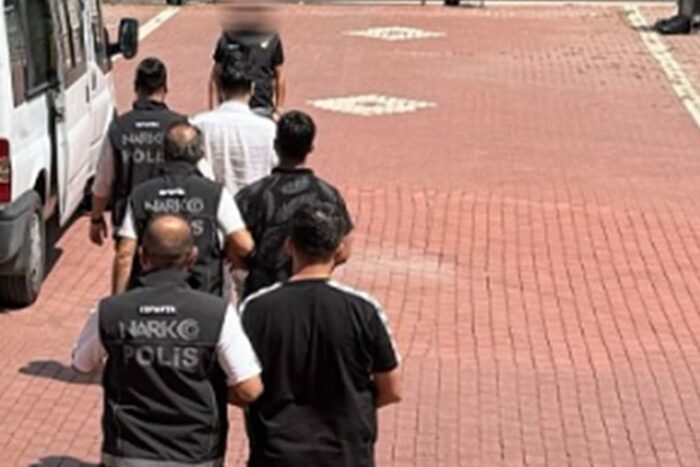 Isparta’da Uyuşturucu Suçlarından Aranan 3 Kişi Yakalandı