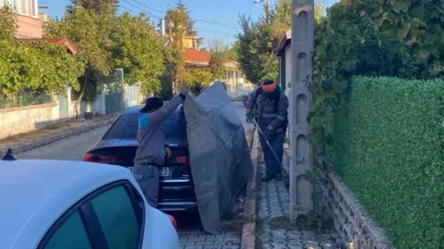 Isparta Belediyesi Temizlik İşleri Müdürlüğü tarafından mahallelerde rutin temizlik çalışmaları