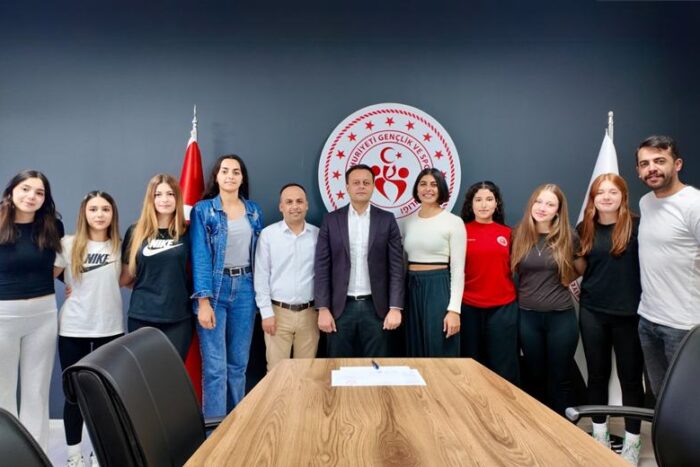 Isparta’nın Sultanları İmzaları Attı