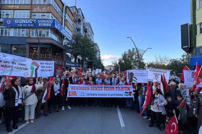 Gazze’ye Destek Yürüyüşü Gerçekleştirildi