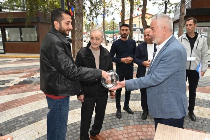 Kokoreççi Esnafı Yeni Dükkanlarına Kavuştu