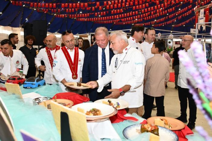 Başkan Çelik’ten Fuar Değerlendirmesi: 90 Bin Ziyaretçi, Binlerce Lezzet