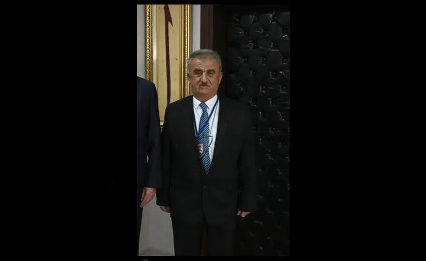 Isparta’nın Atabey ilçesi Tapu Müdürü Murat Oyman, bugün mesai saatinde