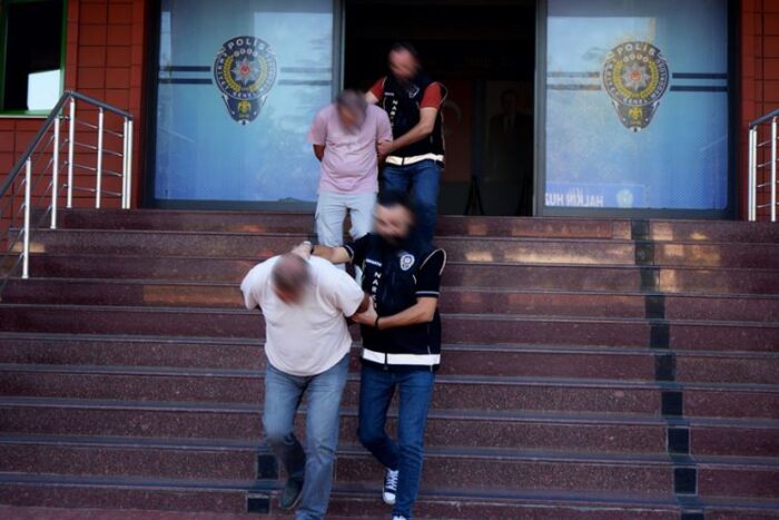 Isparta’da Uyuşturucu Suçlarından Aranan 2 Şahıs Yakalandı