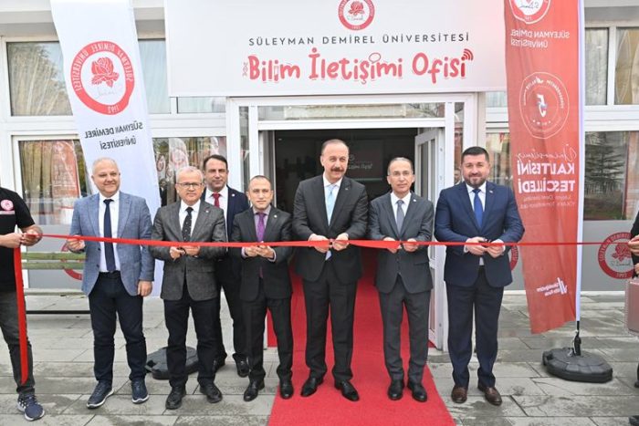 SDÜ’de Bilim İletişimi Ofisi Açıldı