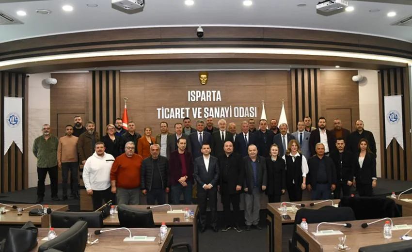 Isparta Belediye Başkanı Şükrü Başdeğirmen, Isparta Ticaret ve Sanayi Odası