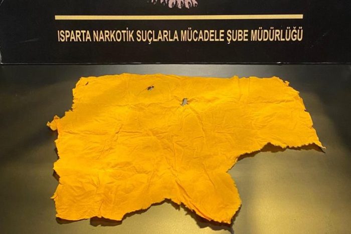 Isparta’da 3 Bin 351 Kullanımlık Sentetik Kannabinoid Ele Geçirildi