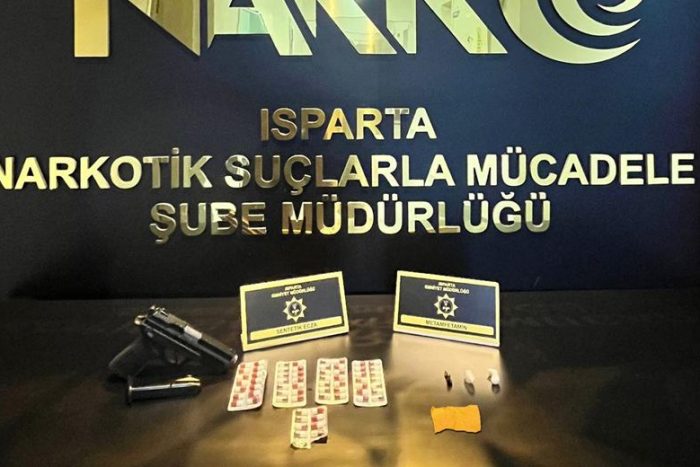 Isparta’da Narkotik Operasyonunda Çok Sayıda Uyuşturucu Ele Geçirildi