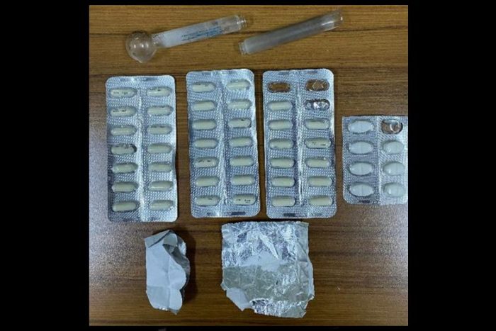 Isparta’da Uyuşturucu Operasyonunda Sentetik Ecza ve Metamfetamin Ele Geçirildi