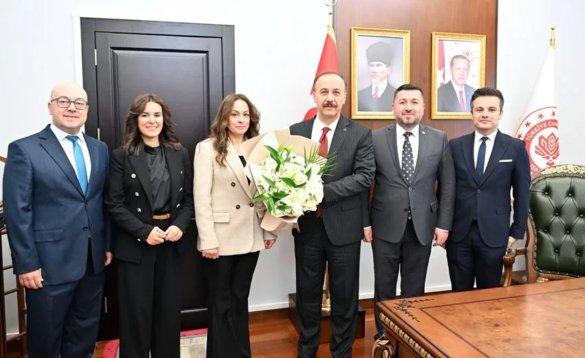 Isparta Valisi Abdullah Erin, 24 Kasım Öğretmenler Günü kapsamında İl