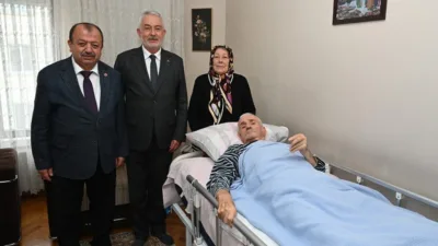 Isparta Belediye Başkanı Şükrü Başdeğirmen, Ticaret Lisesi’nden Coğrafya ve Beden