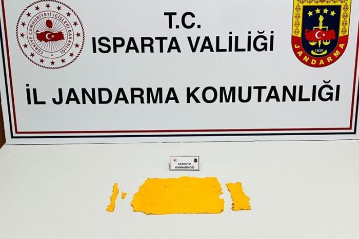 Isparta Jandarmasından Uyuşturucu Operasyonu: 2 Bin 750 Kullanımlık Bonzai Ele Geçirildi