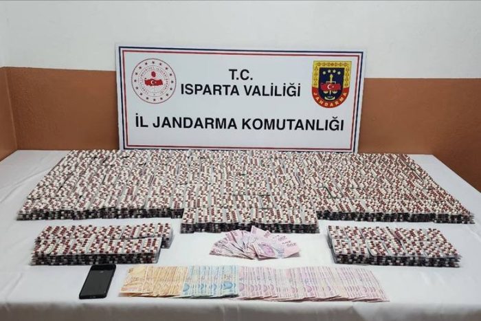 Isparta’da Jandarmadan Uyuşturucu Operasyonu: 2 Kişi Tutuklandı