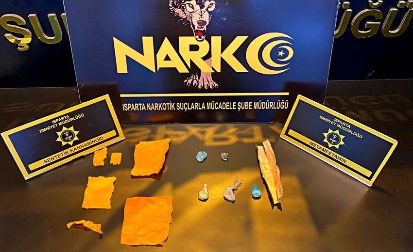 Isparta İl Emniyet Müdürlüğü Narkotik Suçlarla Mücadele Şube Müdürlüğü ekipleri,