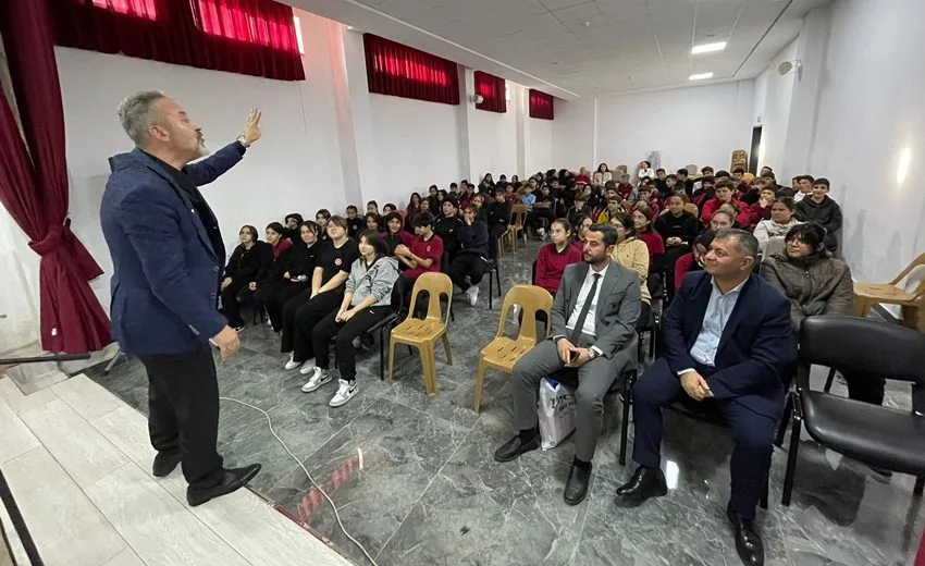 Türkiye’nin sevilen tarihçi-yazarı Mehmet Celal Özyıldız, Hacı Şefik Yüksel Dömbekçi