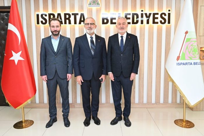 Ak Parti Grup Başkan Vekili Yenişehirlioğlu: “Şükrü Başkanın Ortaya Koyduğu Belediyecilik Anlayışı Takdire Şayan”