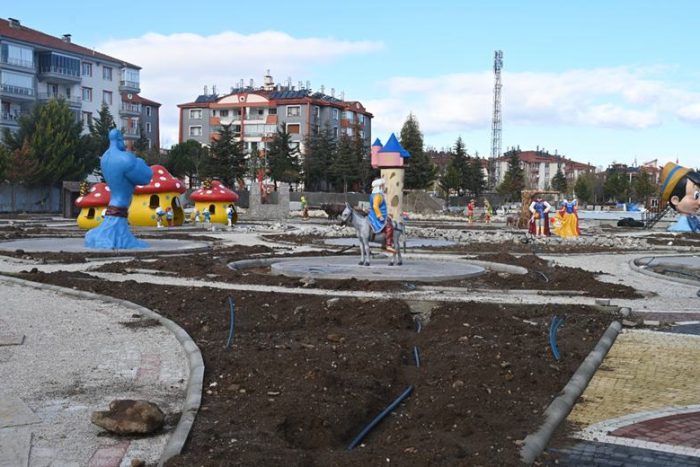 Yıllardır Atıl Kalan Aqua Park, Masal Park’a Dönüşüyor