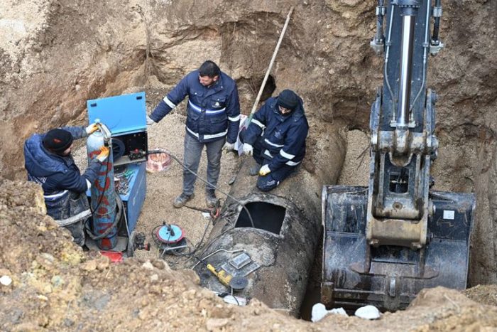 Eğirdir’den Gelen İçme Suyu Borusunda Yaşanan Patlak Giderildi