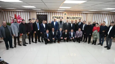 SÜDER’den Başkan Başdeğirmen’e Ziyaret Isparta Sütçülerliler Sosyal Yardımlaşma ve Kültür Derneği Başkanı Arif Günay