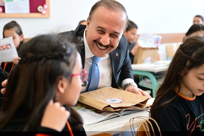 Vali Erin: Isparta’da 75 Bin 389 Öğrenci Karne Sevinci Yaşadı