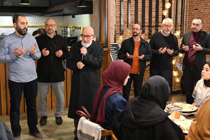 Başkan Başdeğirmen, Burak Derneği’nin Gazze’ye Destek Programı’na katıldı