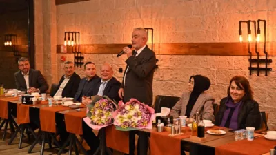 Başkan Başdeğirmen: “Isparta’da Su Sorununu Kalıcı Olarak Çözüyoruz” Isparta Belediye Başkanı Şükrü Başdğeirmen, belediye bünyesindeki İklim Değişikliği ve