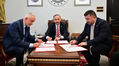 İstanbul Ticaret Odası Şehit Mustafa Gözütok Ortaokulu’na Spor Salonu Yapılıyor Vali Abdullah Erin, Isparta’da eğitime yönelik yatırımların artarak sürdüğünü belirterek,