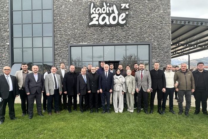 Başkan Başdeğirmen’den Kadirzade Gıda’ya Ziyaret