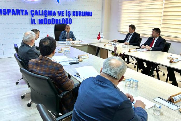 Isparta’da İl İstihdam ve Mesleki Eğitim Kurulu Toplantısı Yapıldı | 2026 Yol Haritası Belirlendi