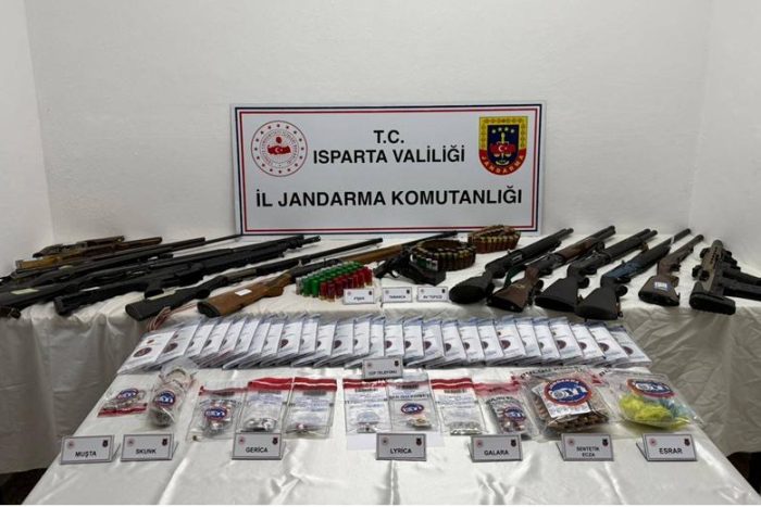 Narkokapan Operasyonunda 53 Şüpheli Yakalandı