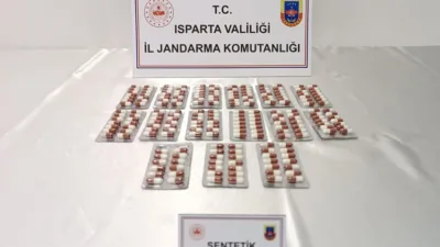 Isparta İl Jandarma Komutanlığı tarafından uyuşturucu tacirlerine yönelik yürütülen istihbari