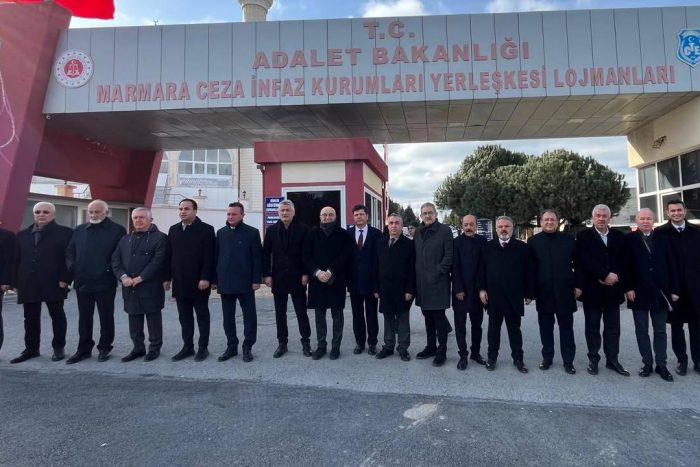 CHP Isparta İl Başkanı Karaca, İmamoğlu’nun Duruşması İçin Silivri’de