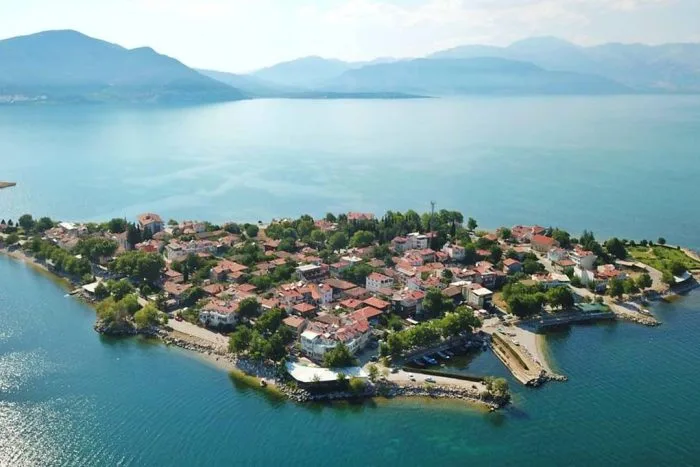 Eğirdir Gölü’nde Su Seviyesi Geçen Yıla Göre 25 Santimetre Düştü