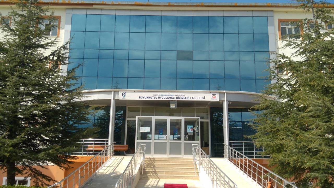 ISUBÜ Büyükkutlu Uygulamalı Bilimler Fakültesi’ne STAR Akreditasyonu
