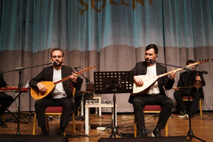 Isparta’da Türkü Gecesi: Yaşayan Miras Şöleni’nde Unutulmaz Konser