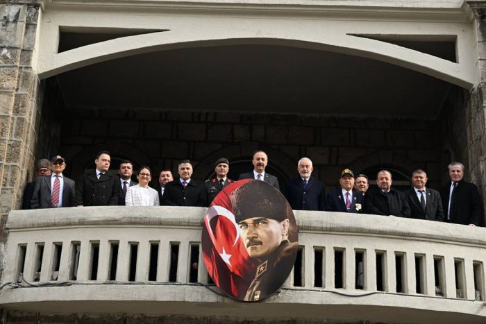 Atatürk’ün Isparta’ya Gelişinin 96. Yıl Dönümü Törenlerle Anıldı