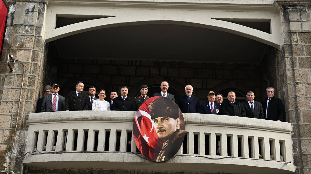 Atatürk’ün Isparta’ya Gelişinin 96. Yıl Dönümü Törenlerle Anıldı