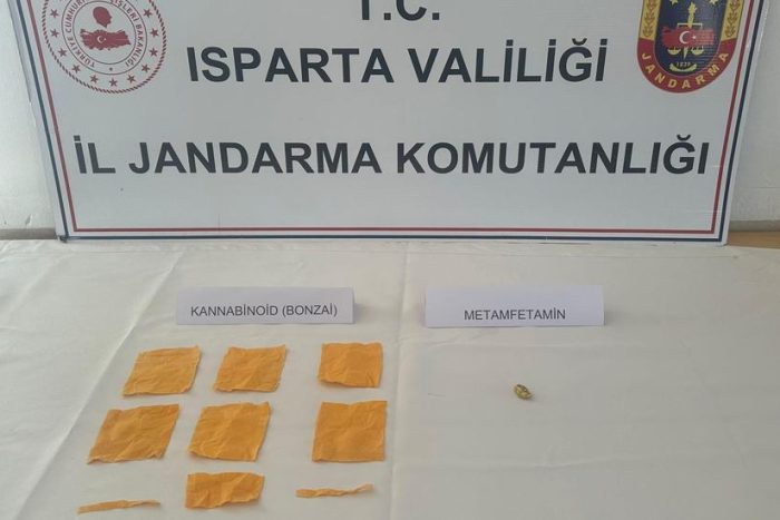 Sütçüler’de Uyuşturucu Operasyonu: 3 Şüpheli Tutuklandı