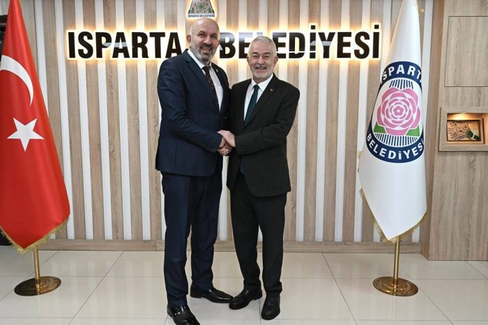 Delibalta: “Isparta, Yerel Yönetimde Türkiye’ye Örnek”