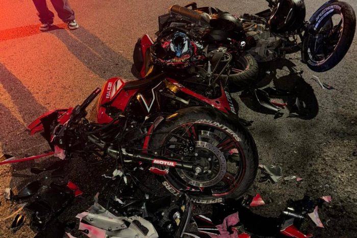 Isparta’da Motosikletler Çarpıştı: 3 Kişi Yaralandı