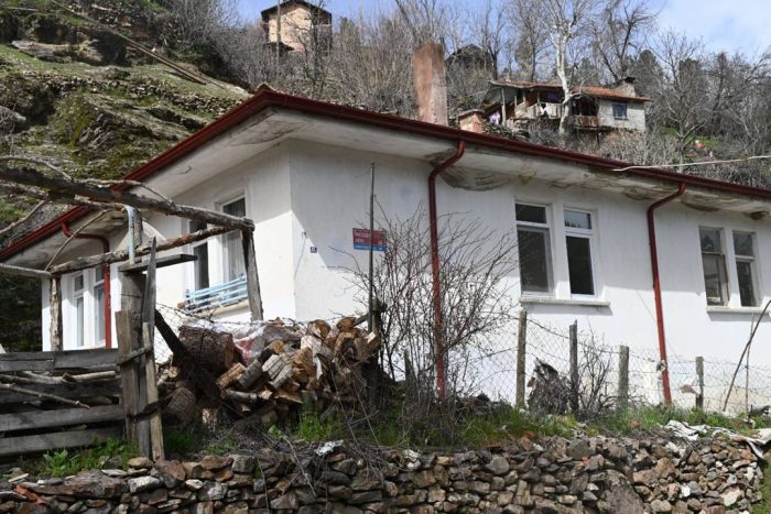 İncedere Köyü’ne Isparta Belediyesi’nden Çok Yönlü Destek