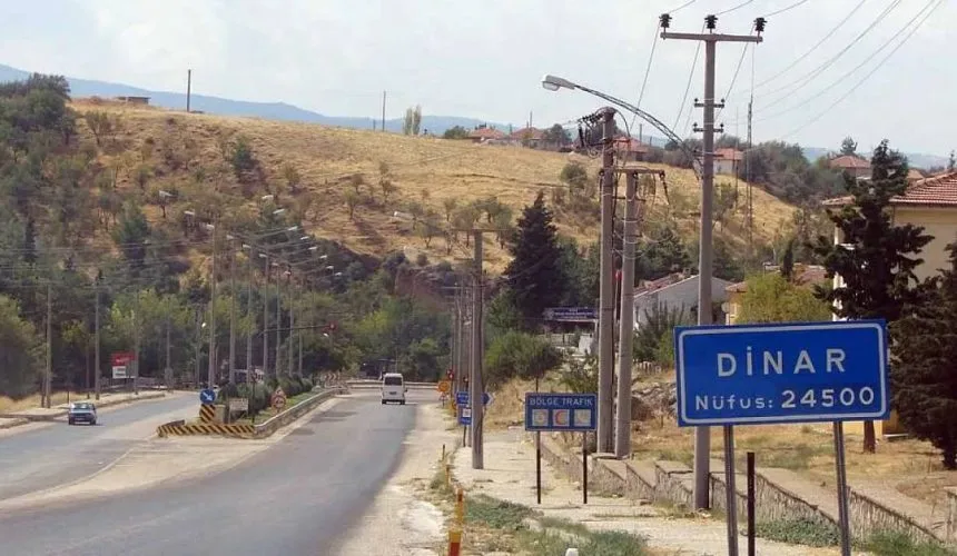 Isparta’nın Komşusu Değil, Adrese Dönüşen İlçe: Dinar’ın Hikayesi
