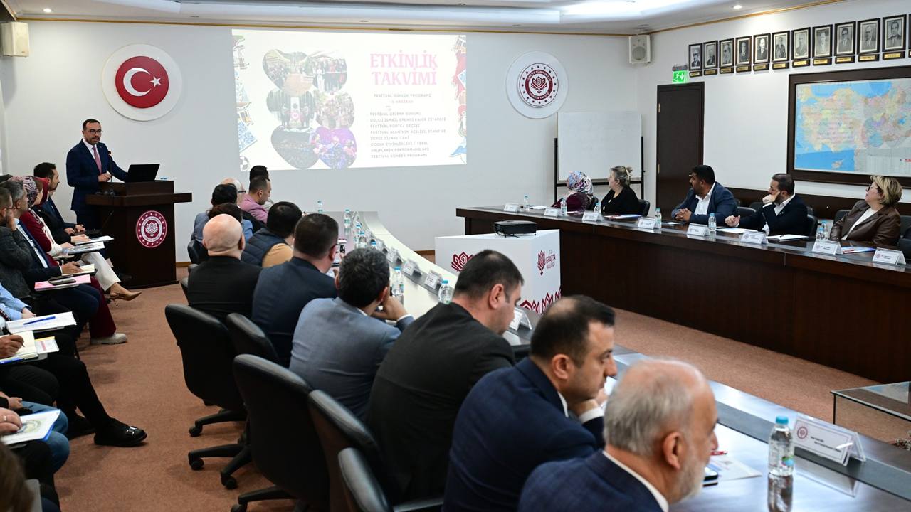 Gül Festivali İçin Geri Sayım Başladı: Isparta’da Hazırlıklara Hız Verildi
