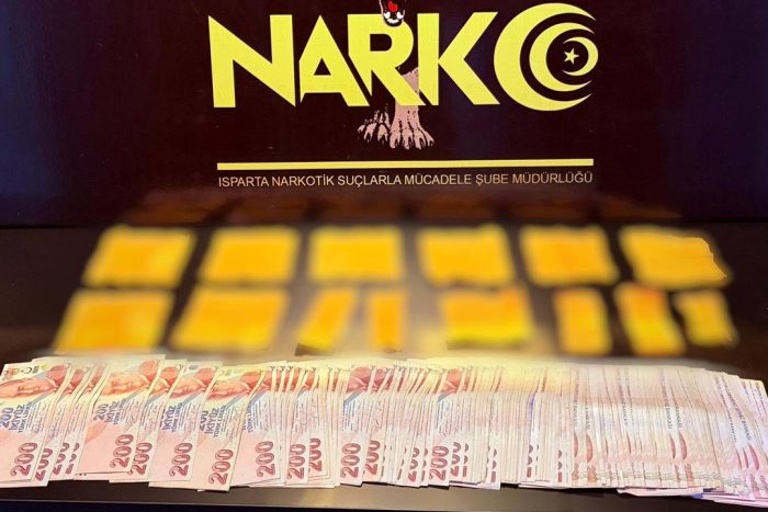 Isparta’da Narkotik Operasyonu: 4 Bin 527 Adet Uyuşturucu Ele Geçirildi