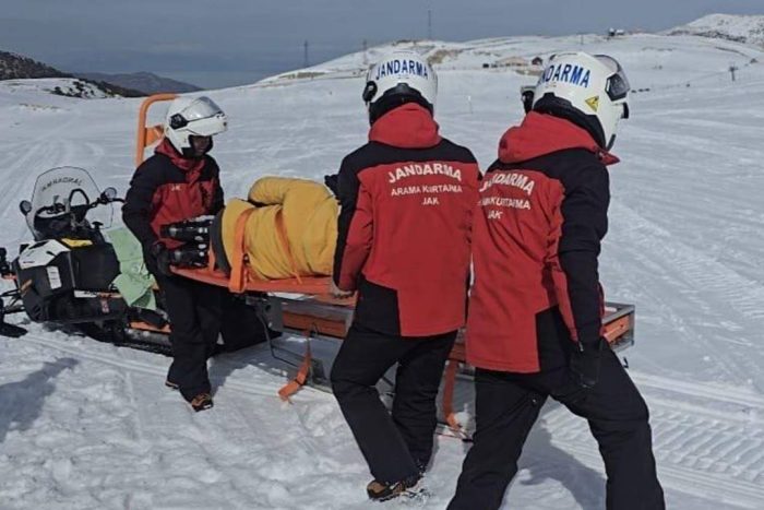 Davraz’da JAK Timinden 159 Kişiye Kurtarma Desteği