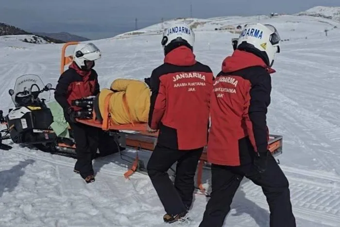 Davraz’da JAK Timinden 159 Kişiye Kurtarma Desteği